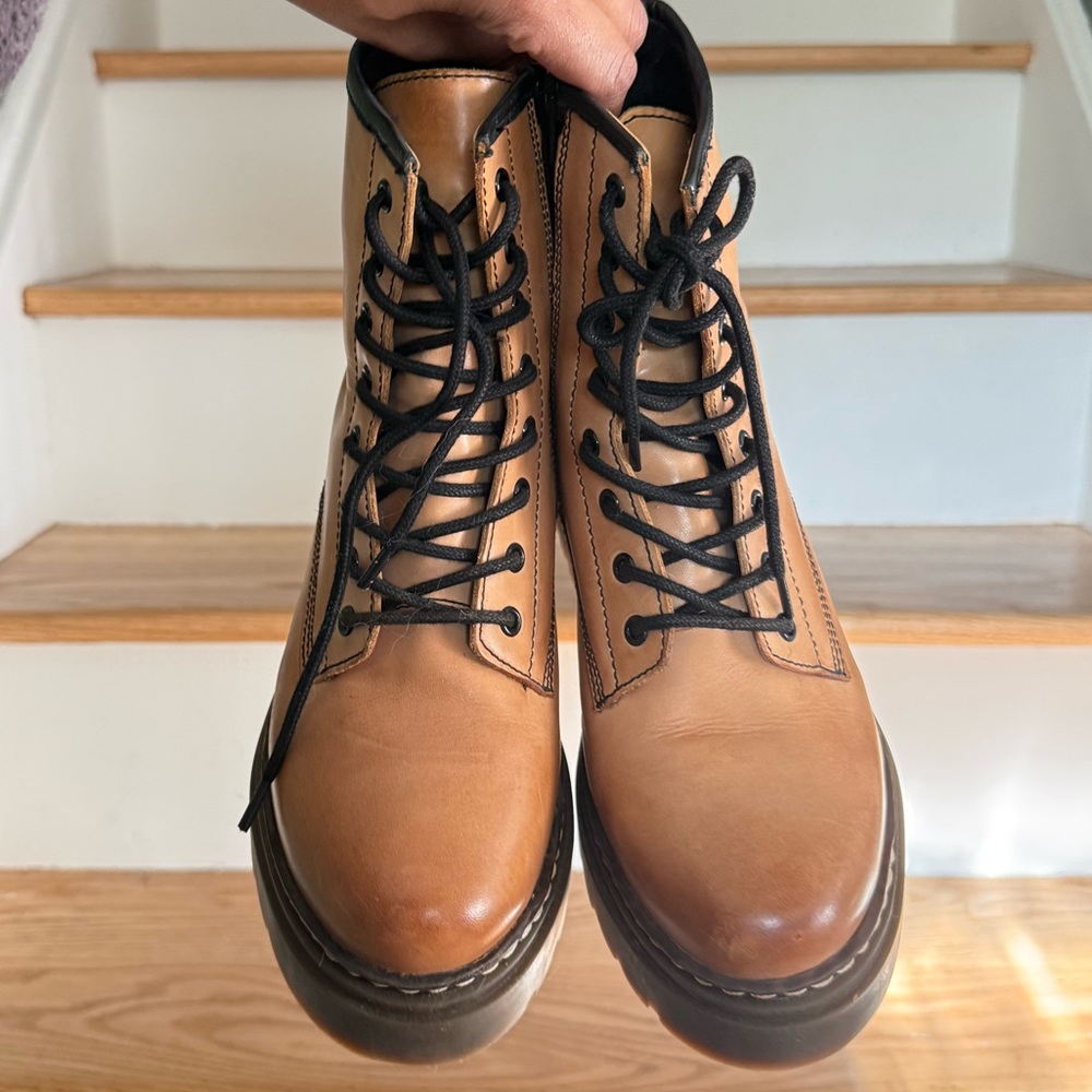 Roolee Elvis Platform - Tan Leather Lace-Up Boots